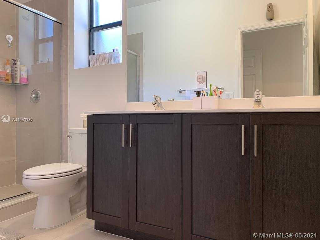 Small Image of 3433 WEST 108TH ST, Hialeah Number 9