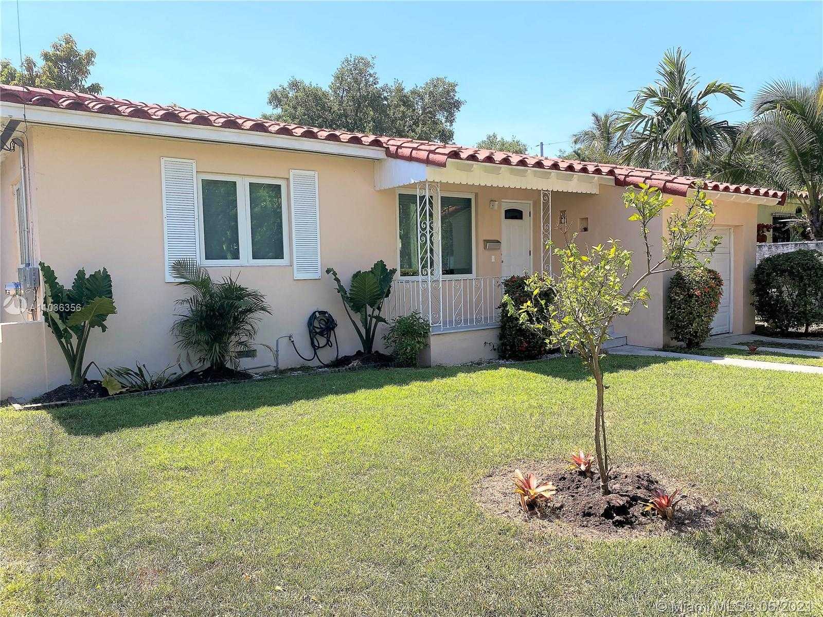 Small Image of 2520 SOUTH WEST 19TH AVE, Miami Number 2