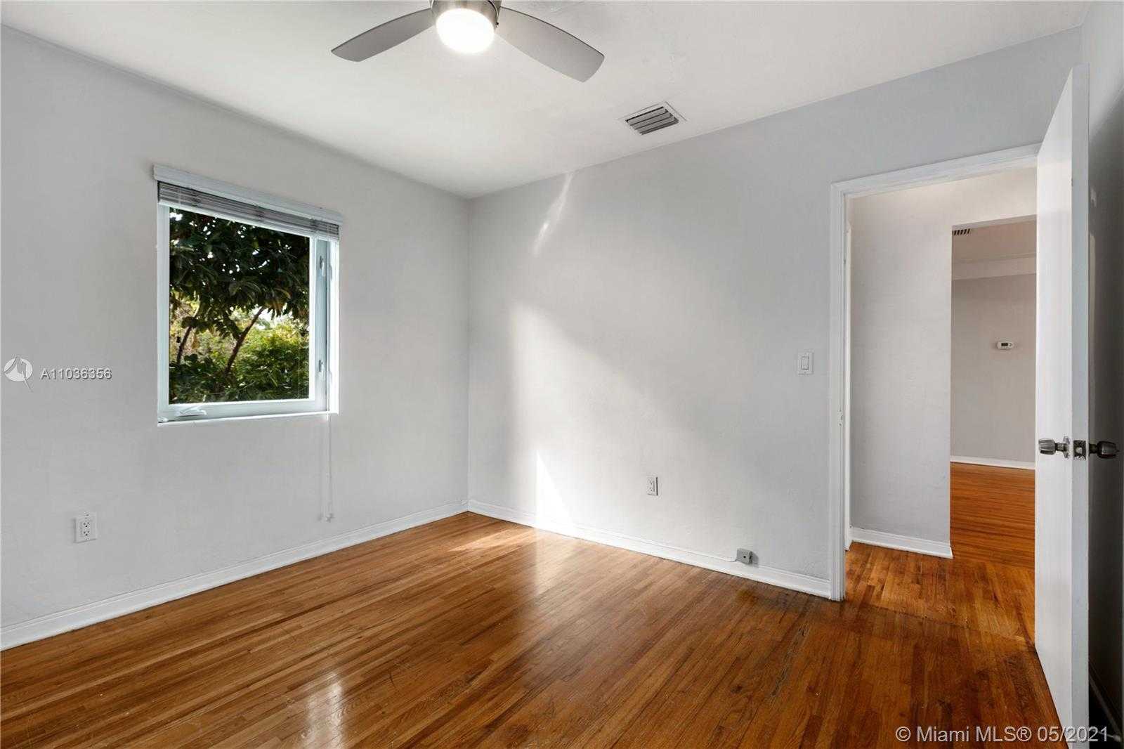 Small Image of 2520 SOUTH WEST 19TH AVE, Miami Number 7