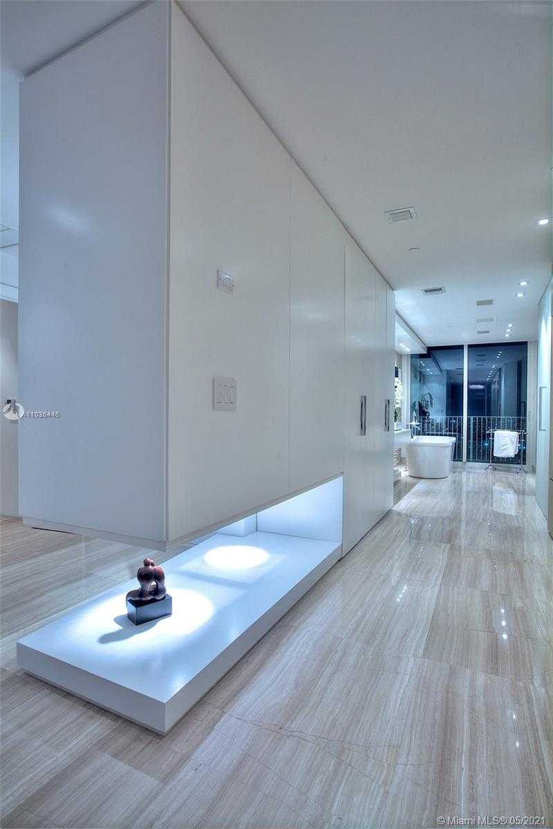 Small Image of 2020 NORTH BAYSHORE DR #4203, Miami Number 10