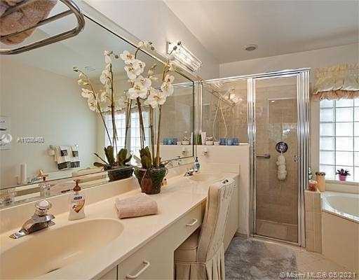 Small Image of 11017 HELENA DR #11017, Cooper City Number 12
