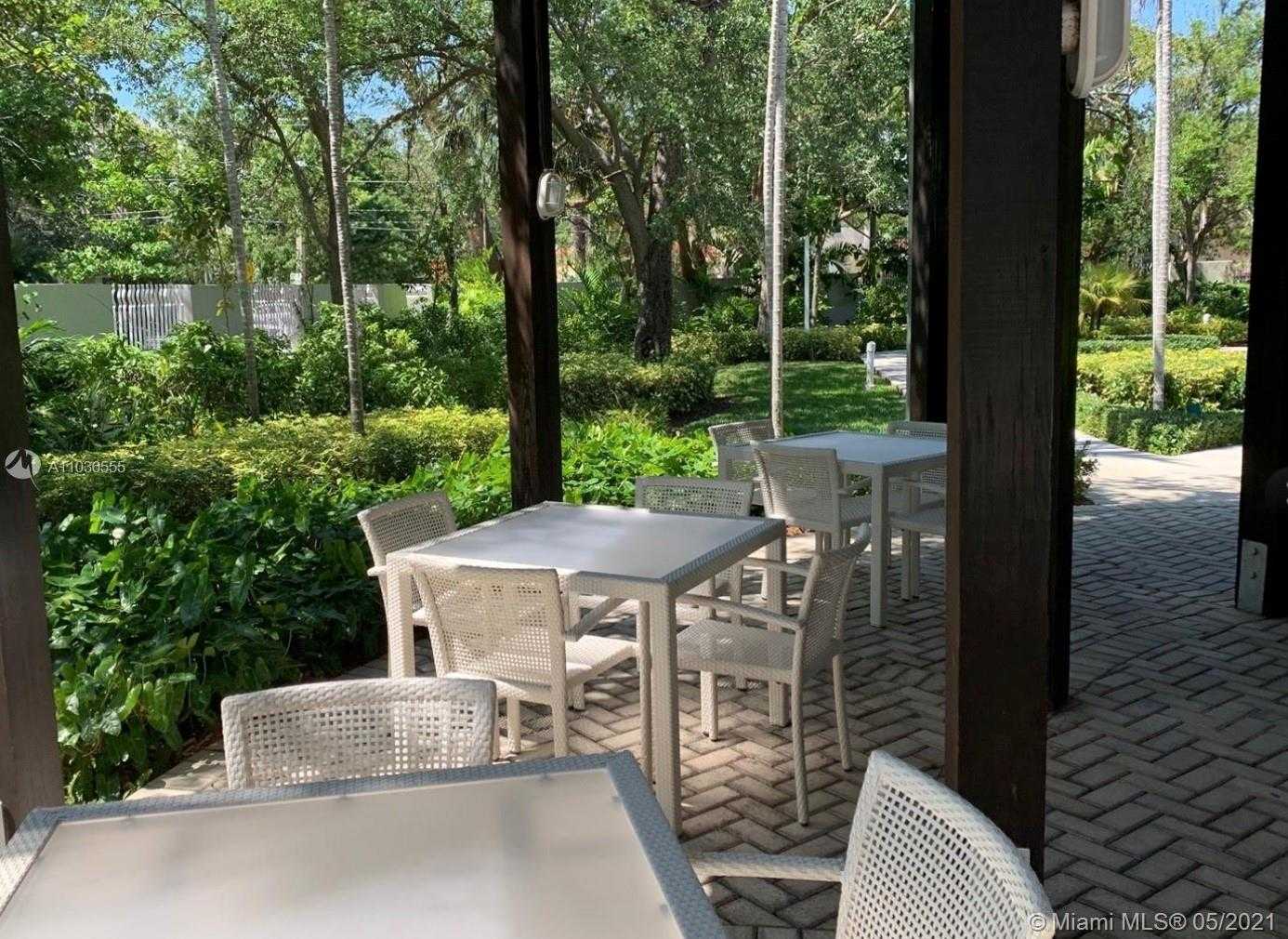 Small Image of 2645 SOUTH BAYSHORE DR #1003, Miami Number 11