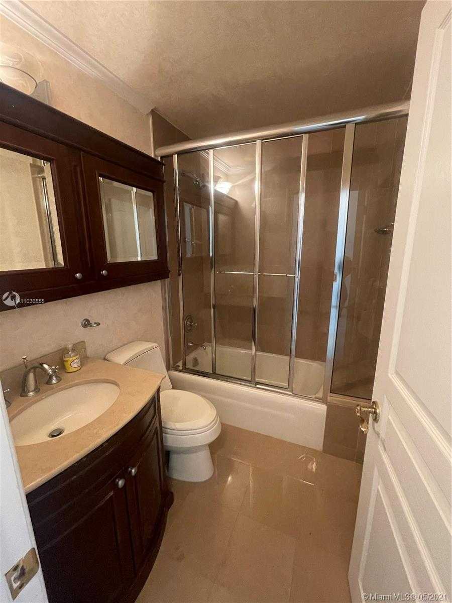 Small Image of 2645 SOUTH BAYSHORE DR #1003, Miami Number 27