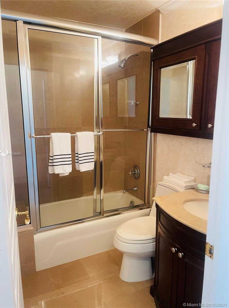 Small Image of 2645 SOUTH BAYSHORE DR #1003, Miami Number 31