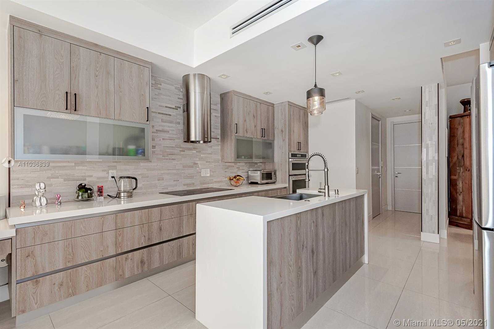 Small Image of 20846 NORTH EAST 32ND AVE, Aventura Number 10