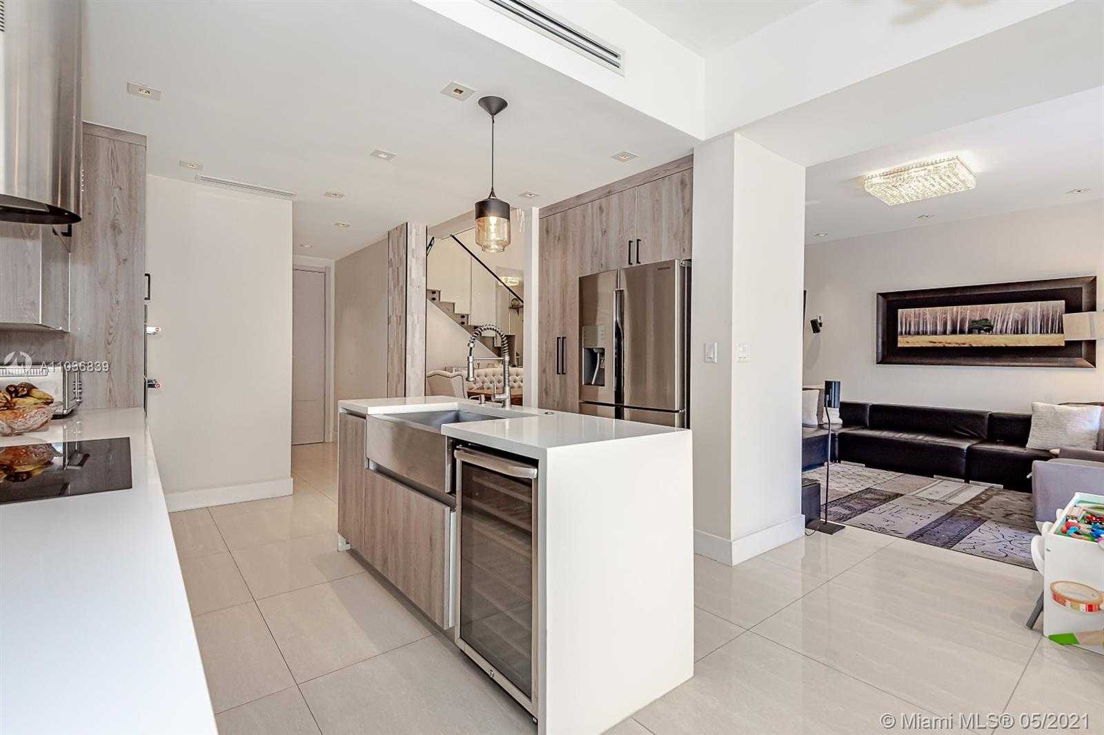 Small Image of 20846 NORTH EAST 32ND AVE, Aventura Number 11