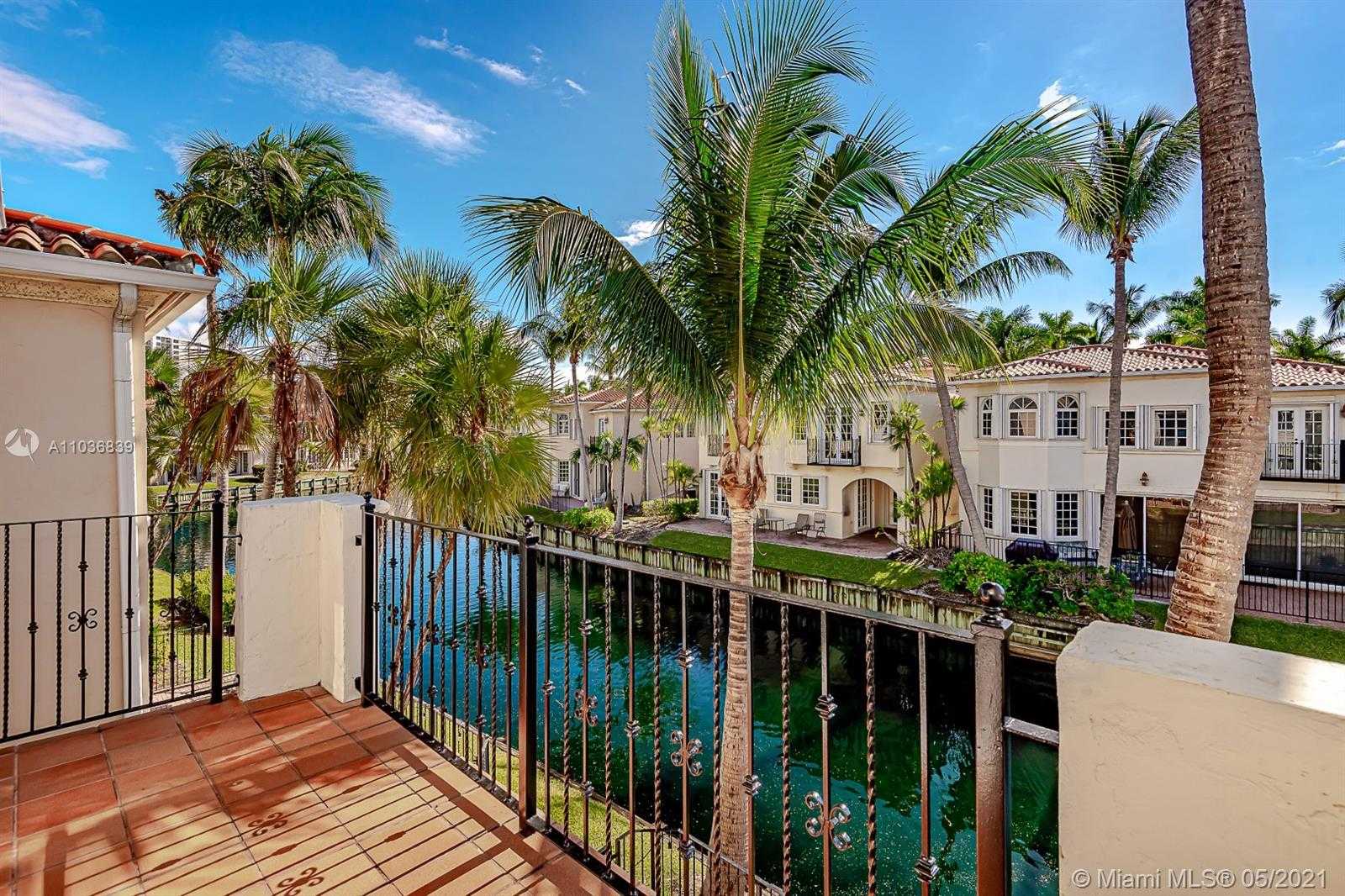 Small Image of 20846 NORTH EAST 32ND AVE, Aventura Number 25