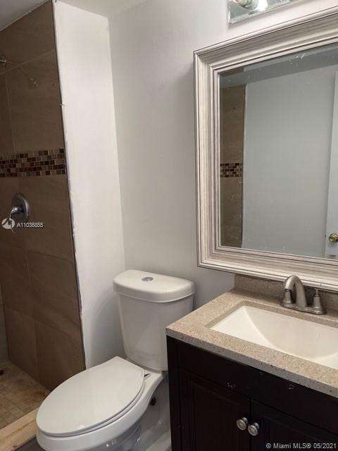 Small Image of 11105 NORTH WEST 37TH ST, Sunrise Number 15