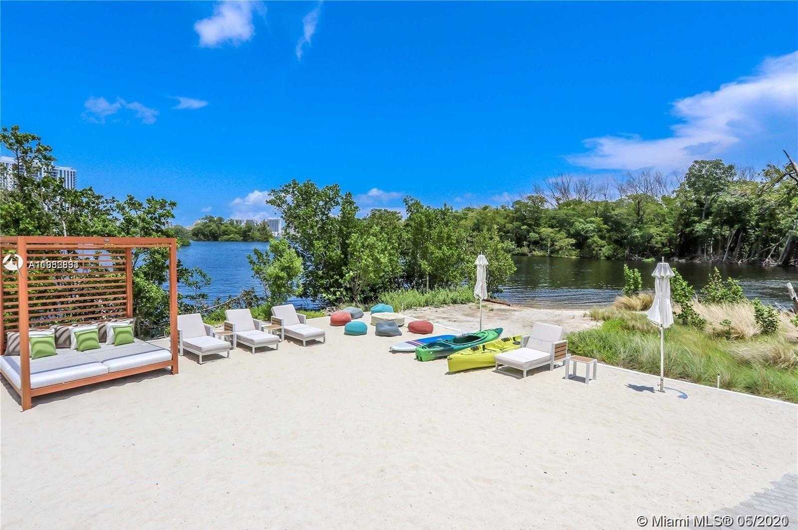 Small Image of 16385 BISCAYNE BLVD #3202, North Miami Beach Number 7