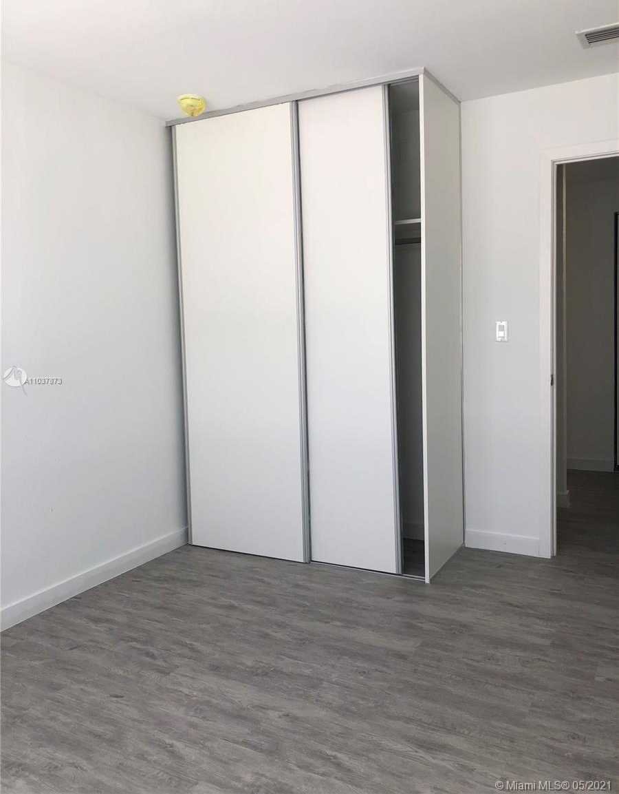Small Image of 25869 SOUTH WEST 139TH PATH #25869, Miami Number 10