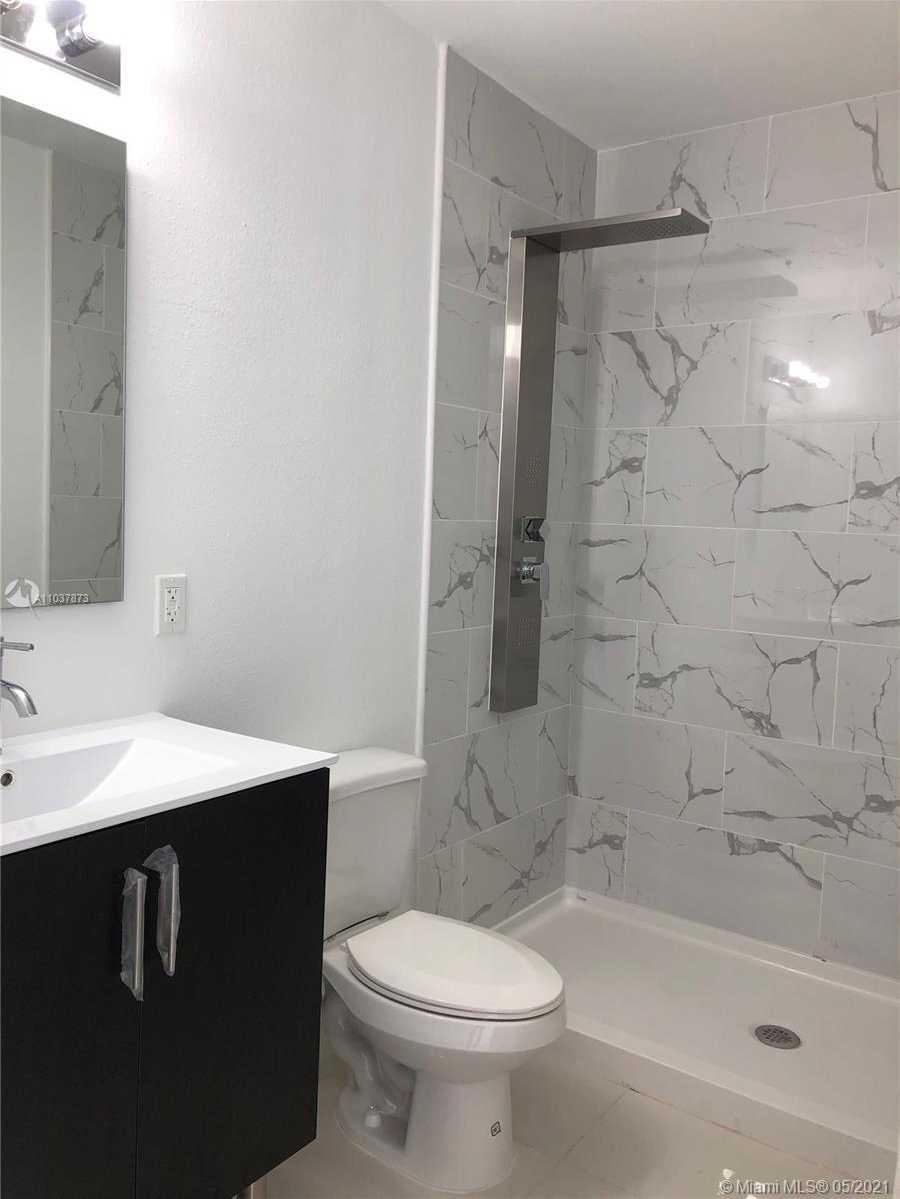 Small Image of 25869 SOUTH WEST 139TH PATH #25869, Miami Number 20