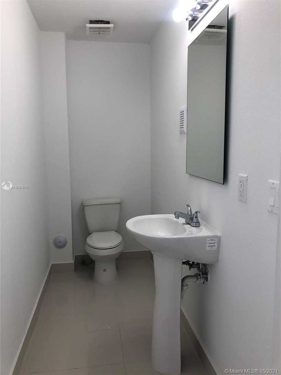 Small Image of 25869 SOUTH WEST 139TH PATH #25869, Miami Number 9