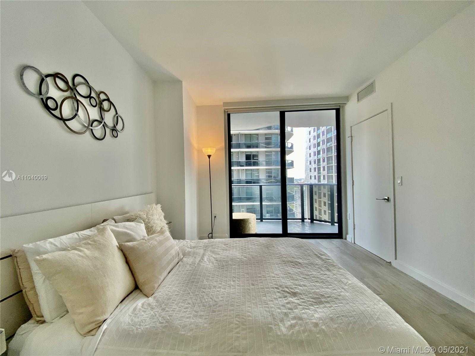Small Image of 45 SOUTH WEST 9TH ST #2608, Miami Number 11