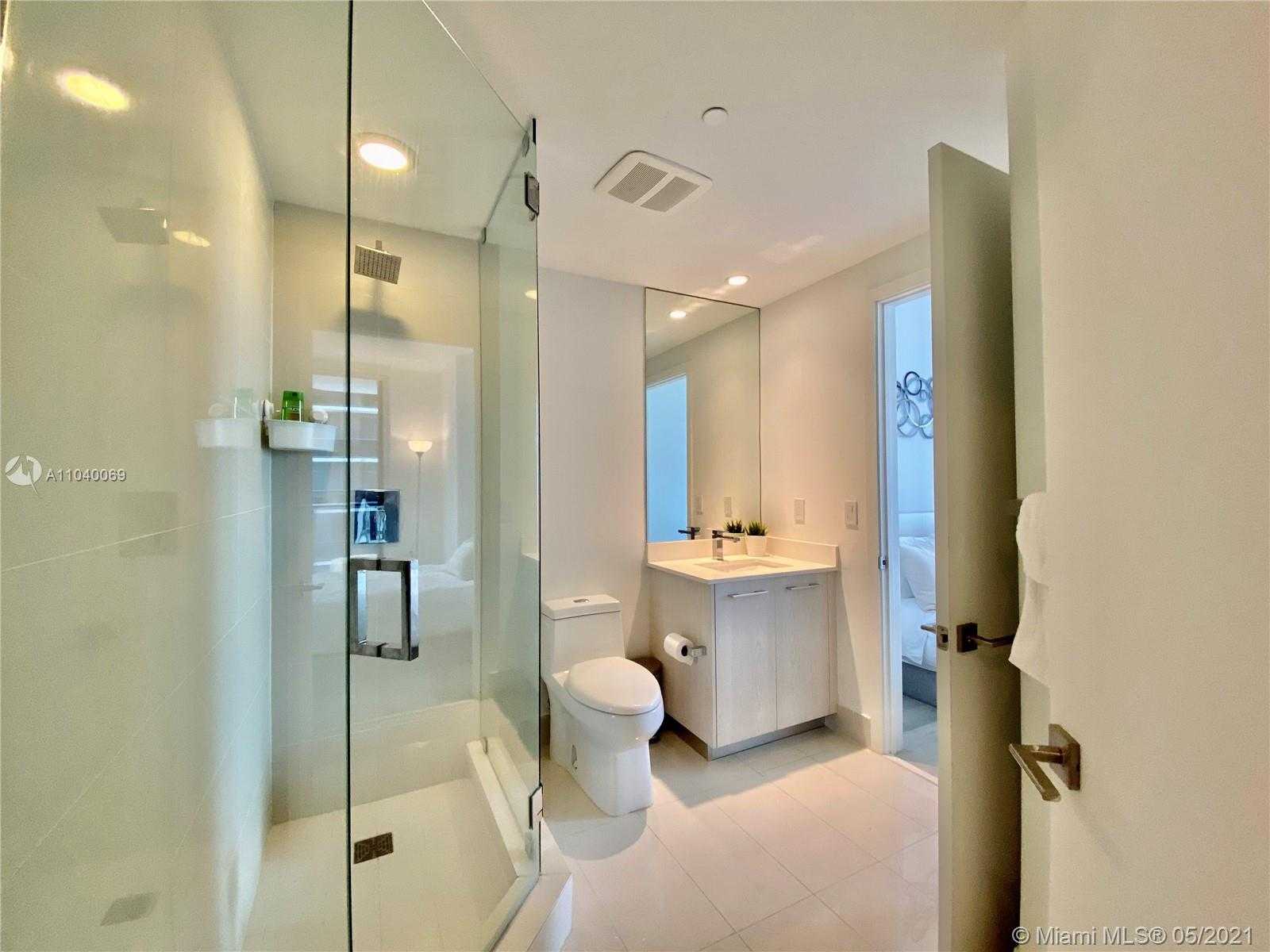 Small Image of 45 SOUTH WEST 9TH ST #2608, Miami Number 14