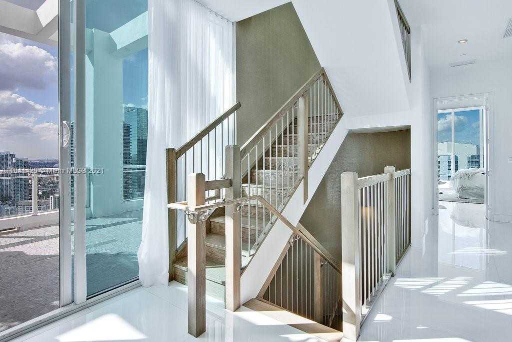 Small Image of 900 Brickell Key Blvd, Miami, FL 33131, USA Number 30