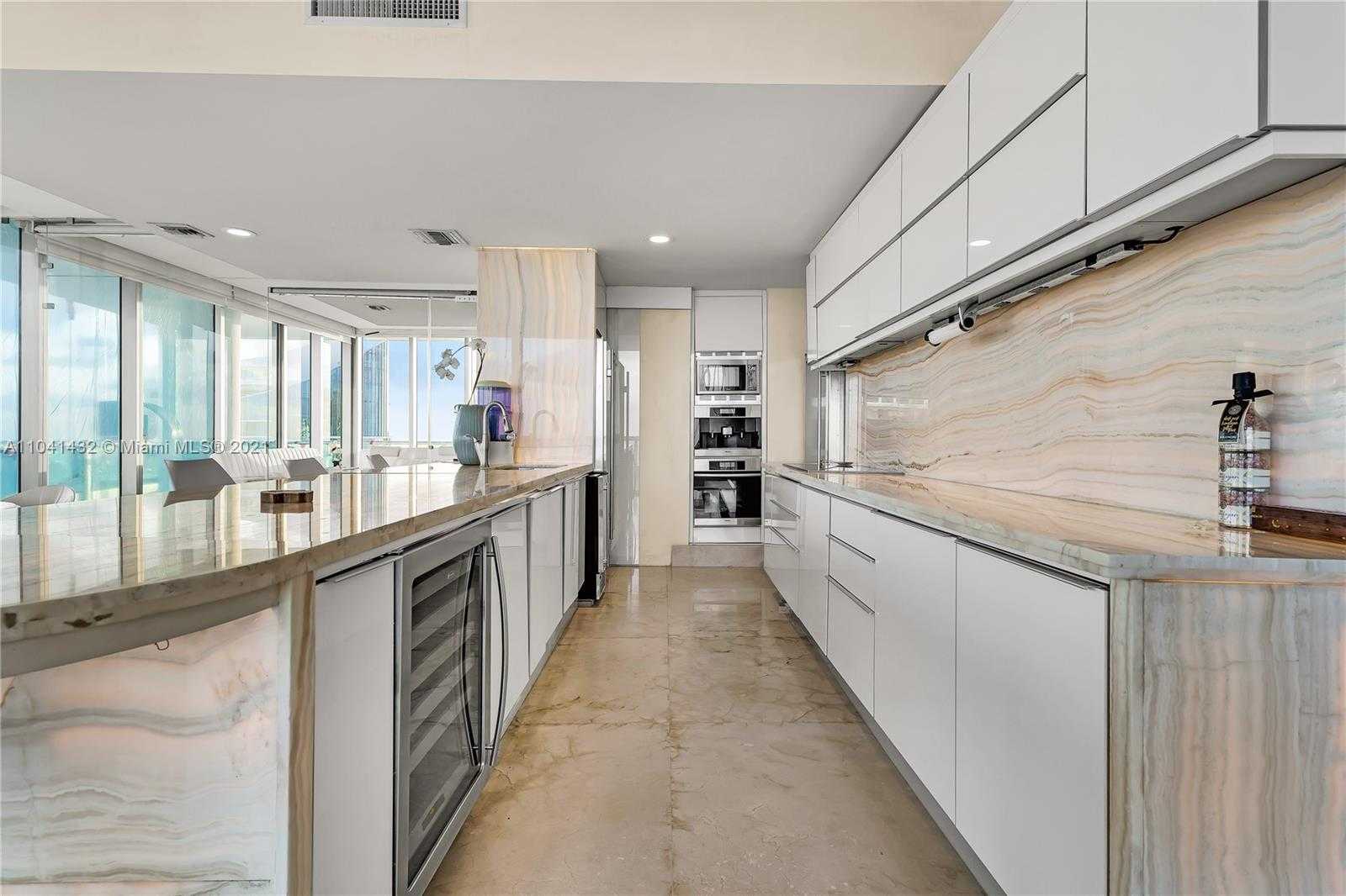 Small Image of 900 BISCAYNE BLVD #6301, Miami Number 39