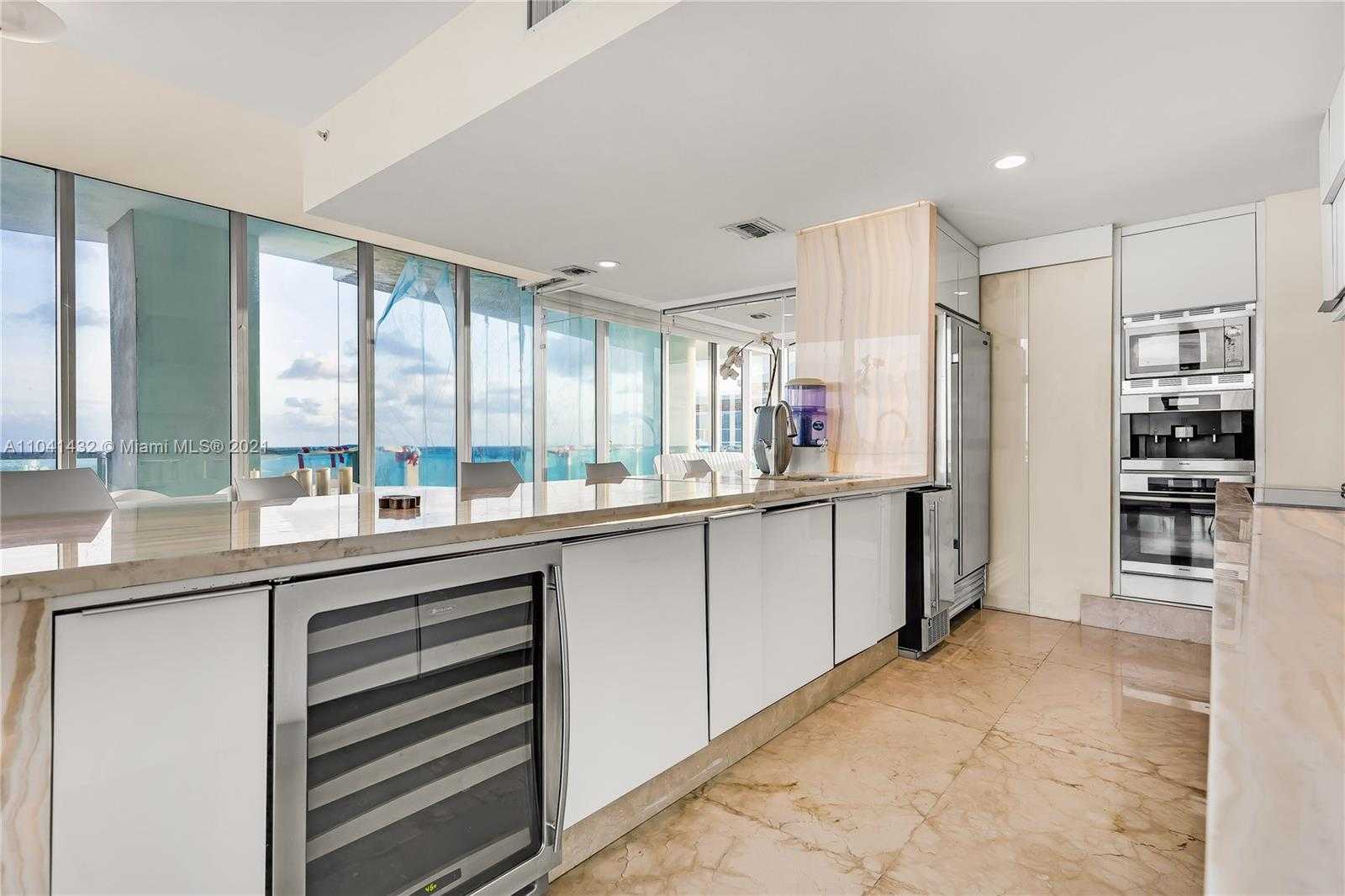 Small Image of 900 BISCAYNE BLVD #6301, Miami Number 40