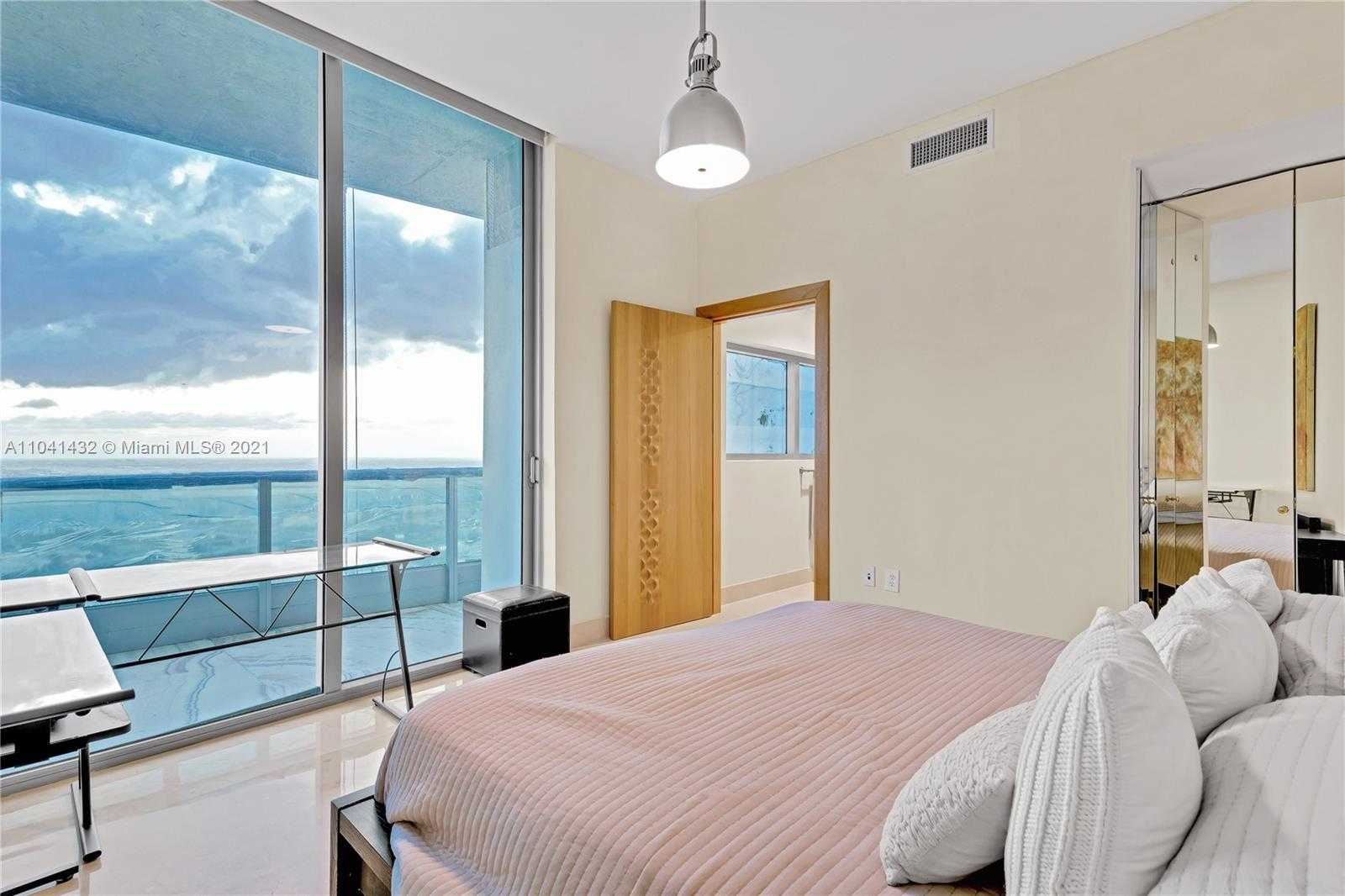 Small Image of 900 BISCAYNE BLVD #6301, Miami Number 54
