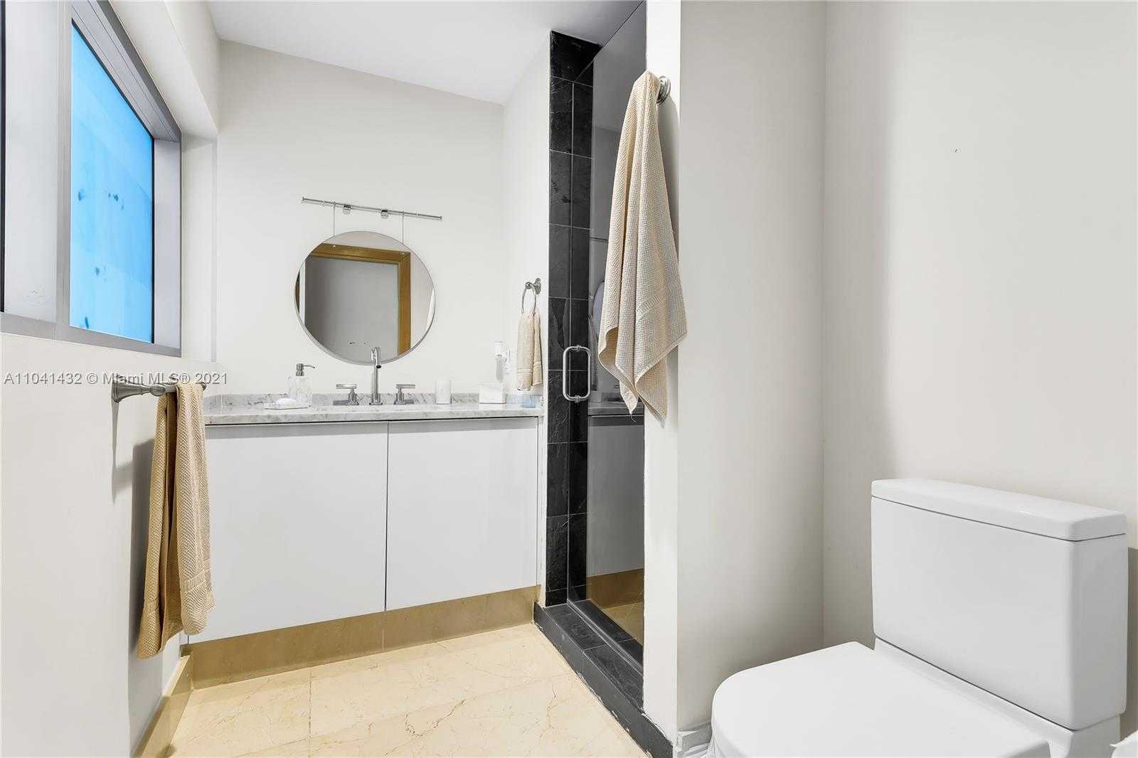 Small Image of 900 BISCAYNE BLVD #6301, Miami Number 55