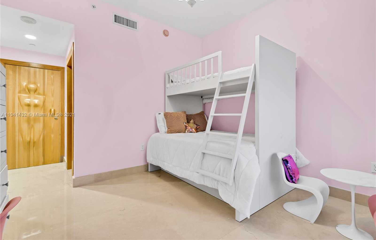 Small Image of 900 BISCAYNE BLVD #6301, Miami Number 56