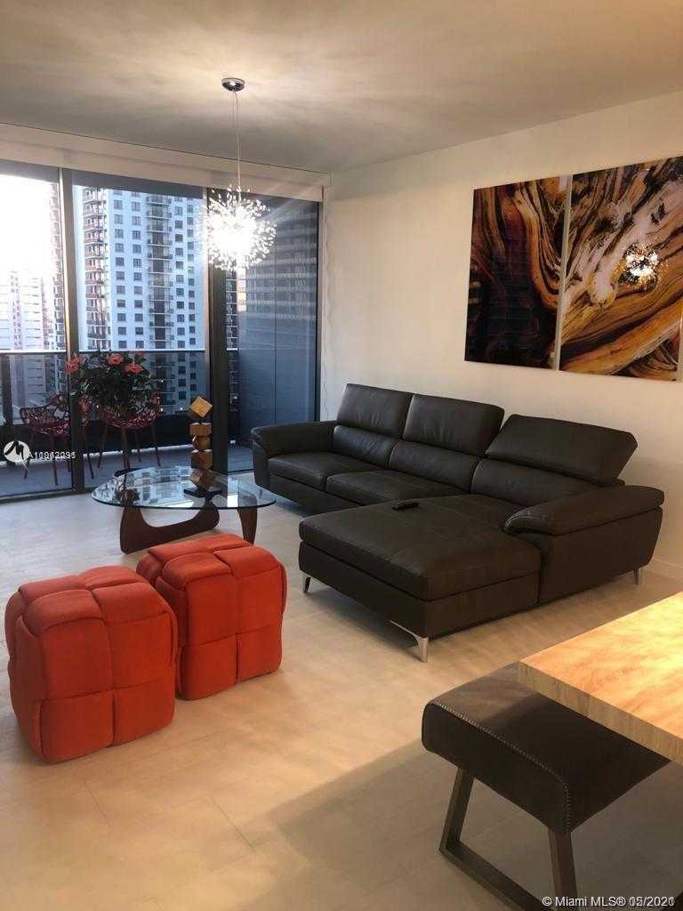 Small Image of 1000 BRICKELL PLAZA #2011, Miami Number 14