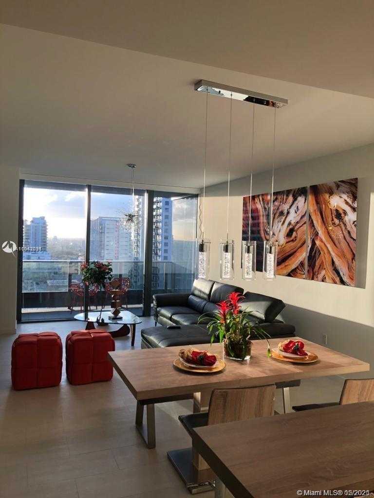 Small Image of 1000 BRICKELL PLAZA #2011, Miami Number 19