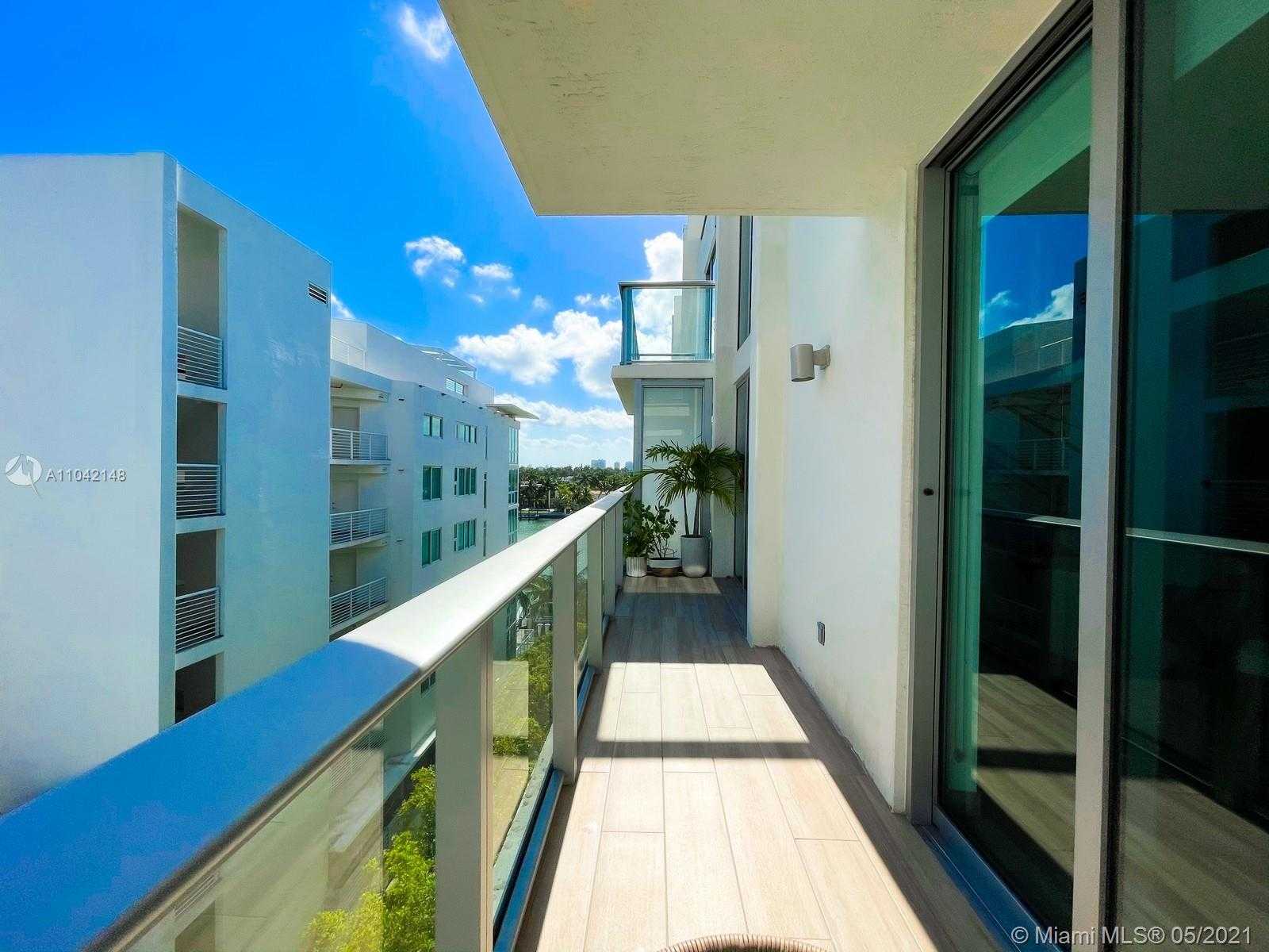 Small Image of 6620 INDIAN CREEK DR #603, Miami Number 30