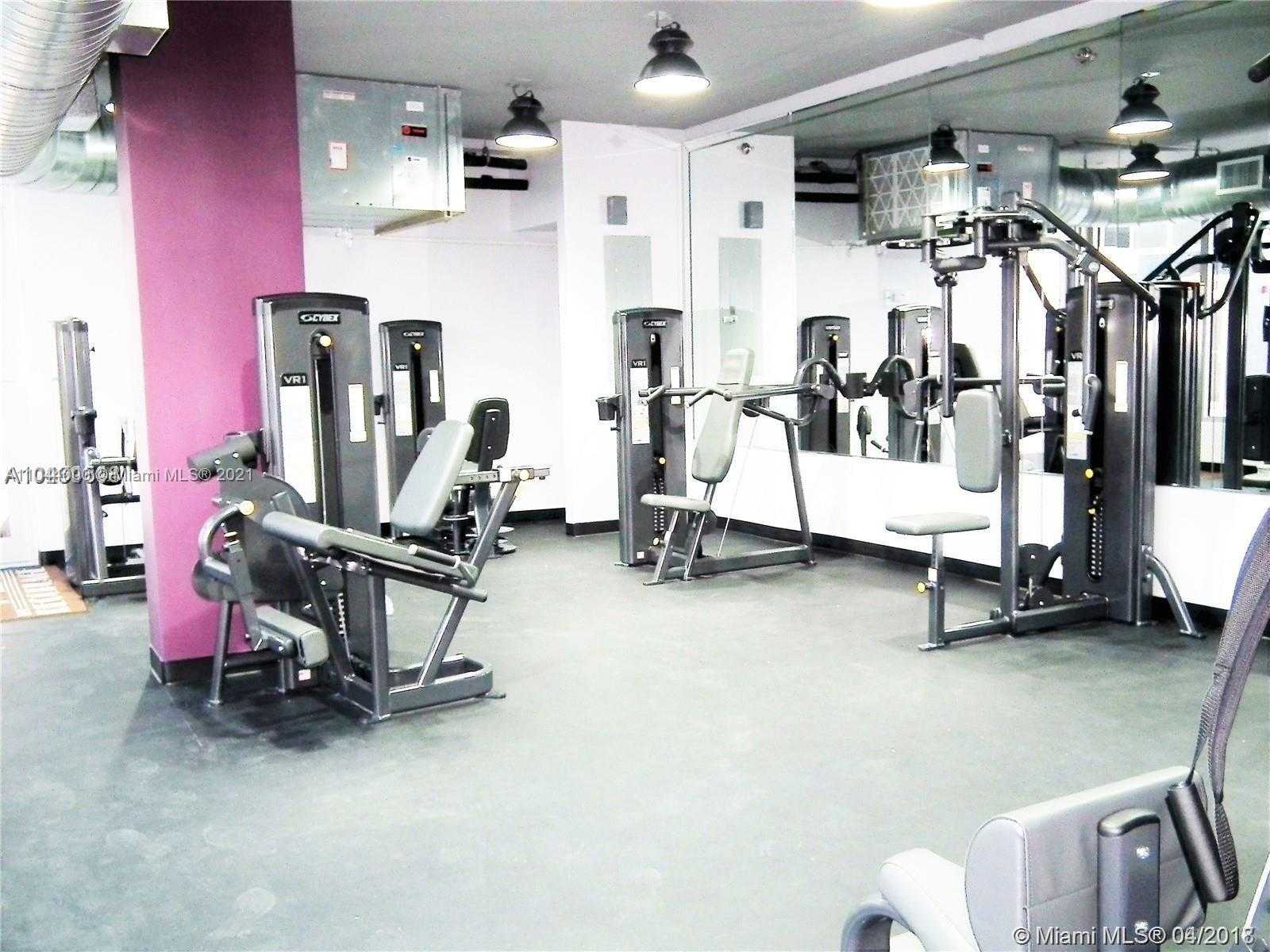 Small Image of 100 LINCOLN RD #PH14, Miami Beach Number 11