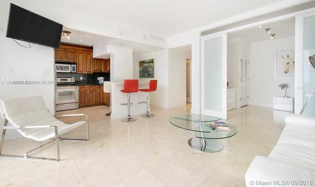 Small Image of 100 LINCOLN RD #PH14, Miami Beach Number 2