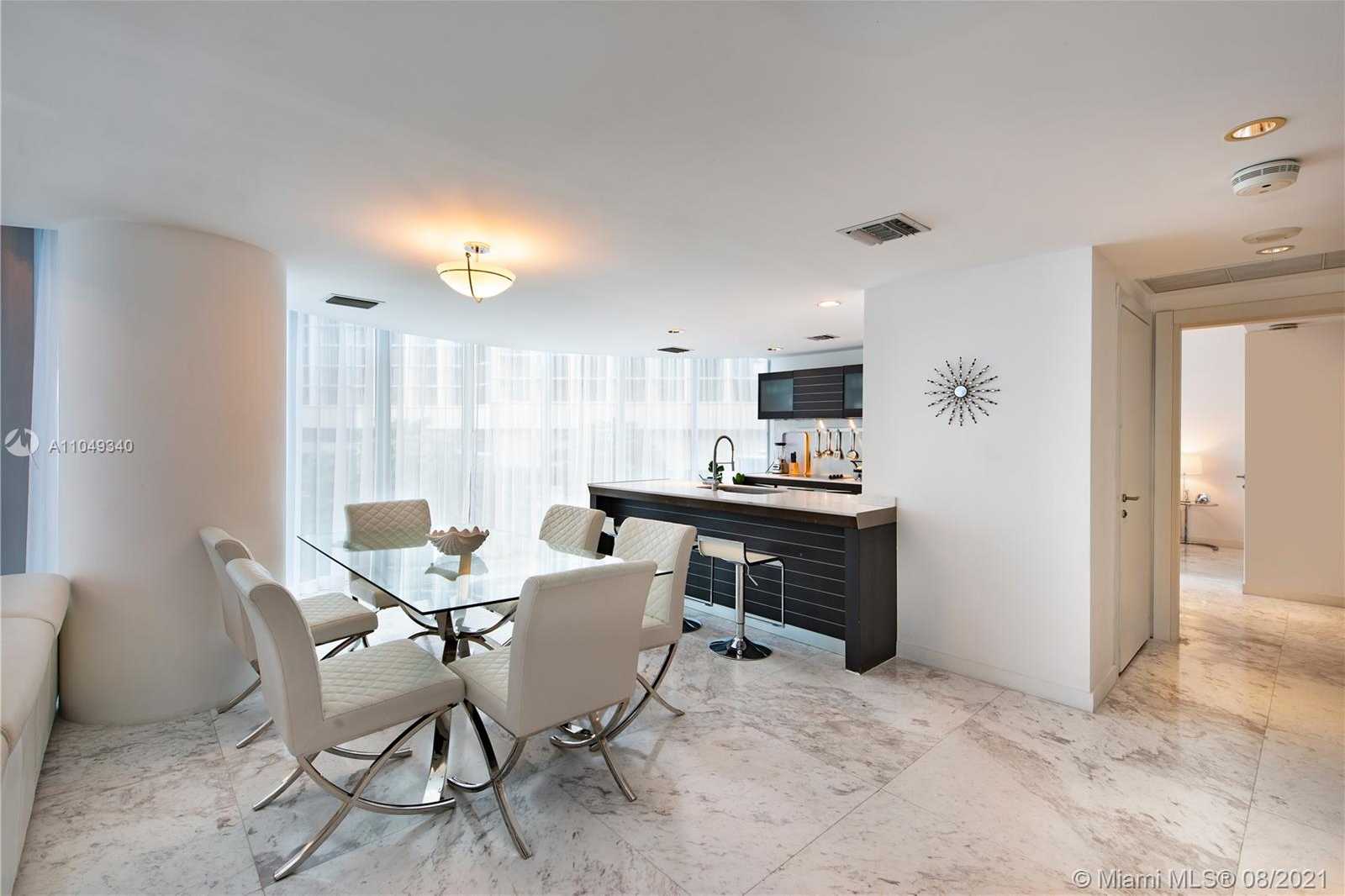 Small Image of 200 BISCAYNE BOULEVARD WAY #502, Miami Number 12