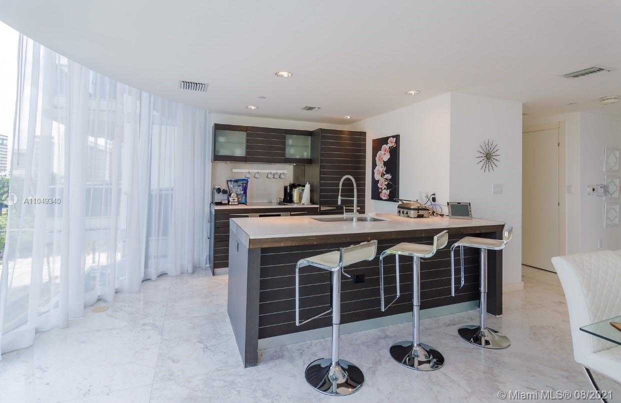 Small Image of 200 BISCAYNE BOULEVARD WAY #502, Miami Number 17