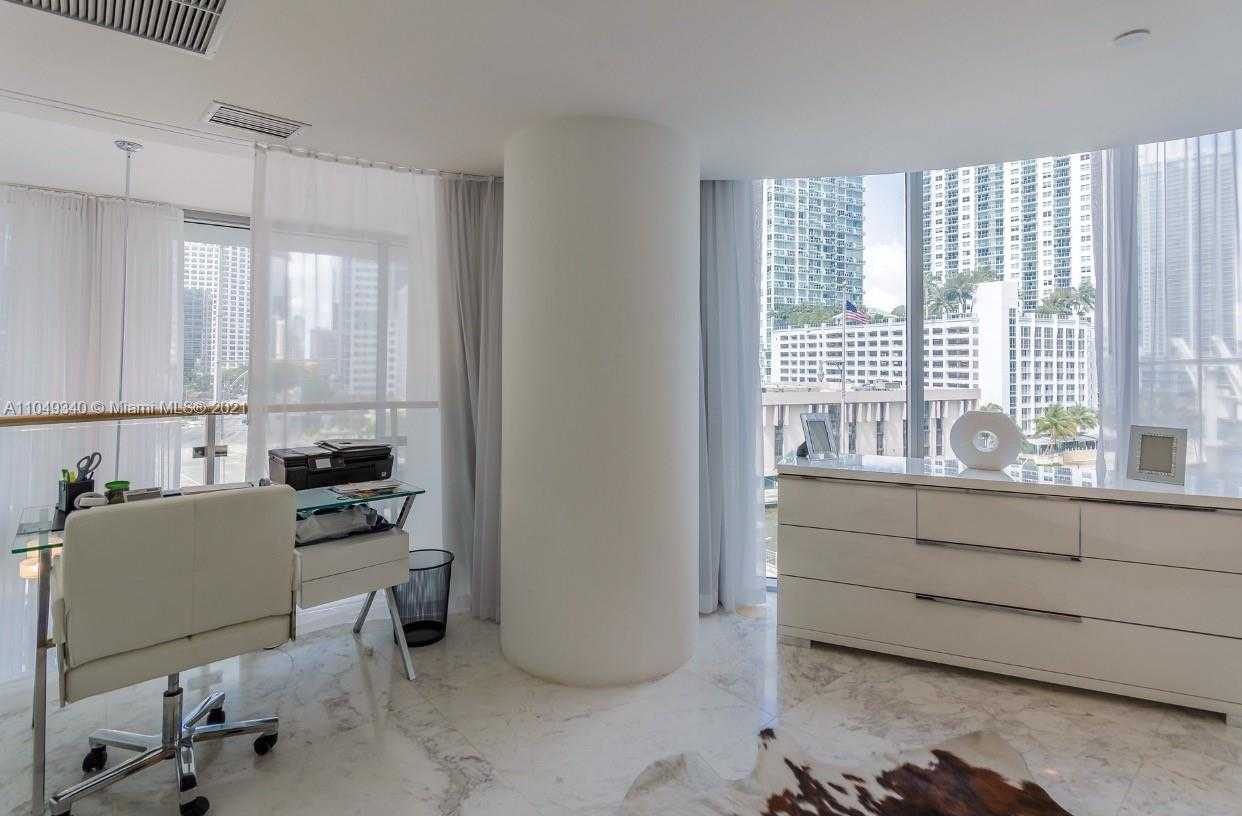 Small Image of 200 BISCAYNE BOULEVARD WAY #502, Miami Number 19