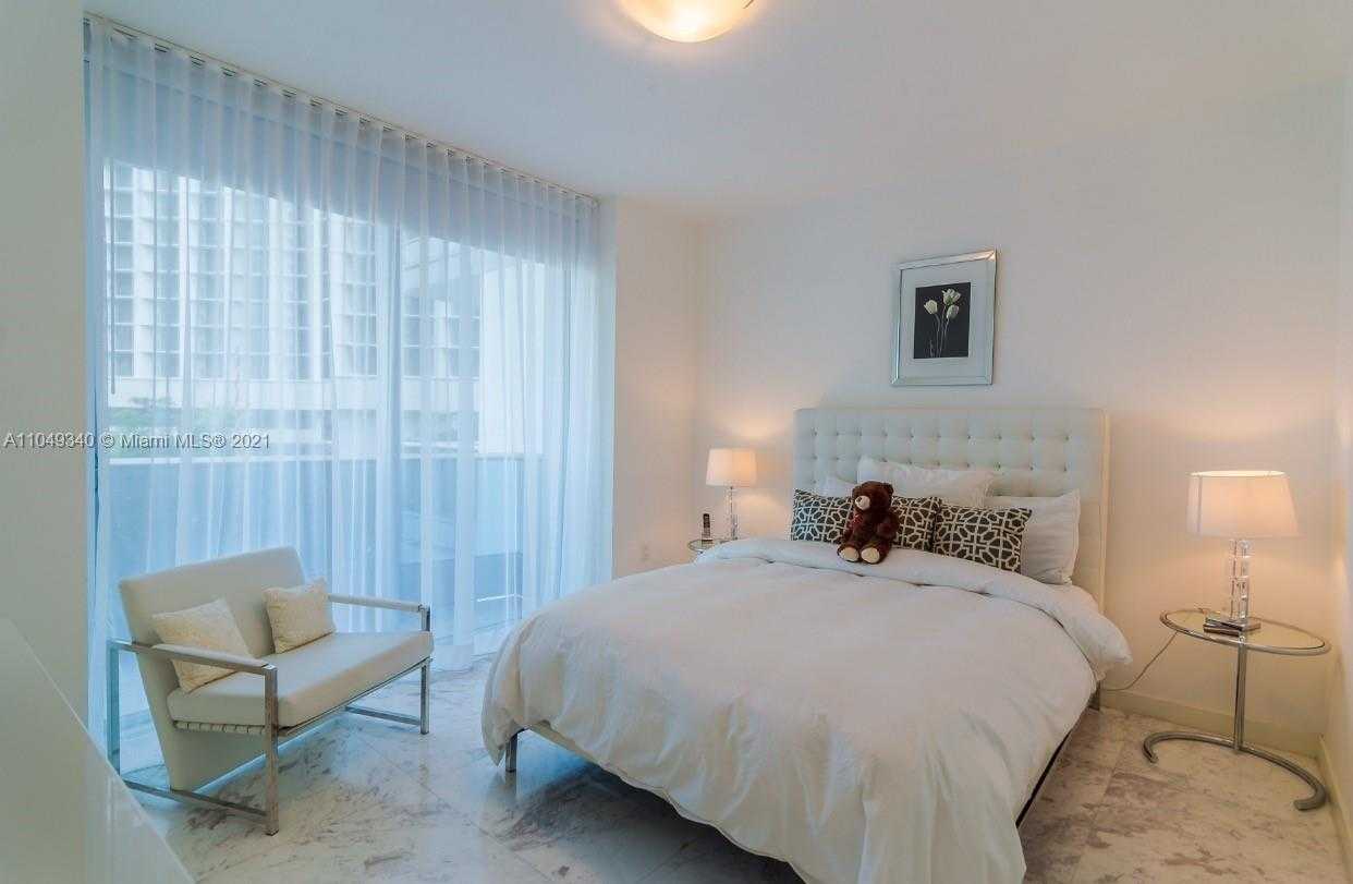 Small Image of 200 BISCAYNE BOULEVARD WAY #502, Miami Number 22