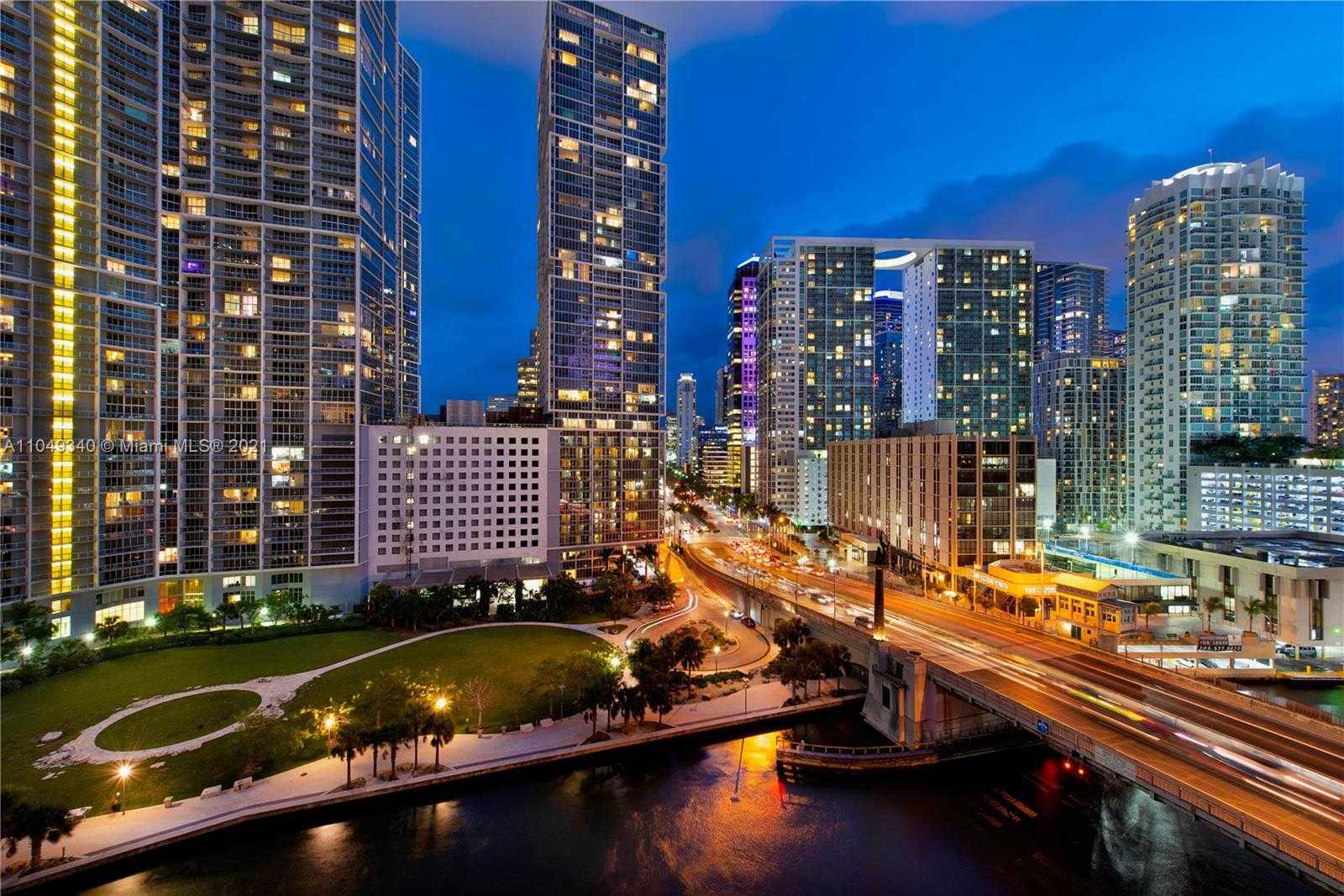 Small Image of 200 BISCAYNE BOULEVARD WAY #502, Miami Number 32