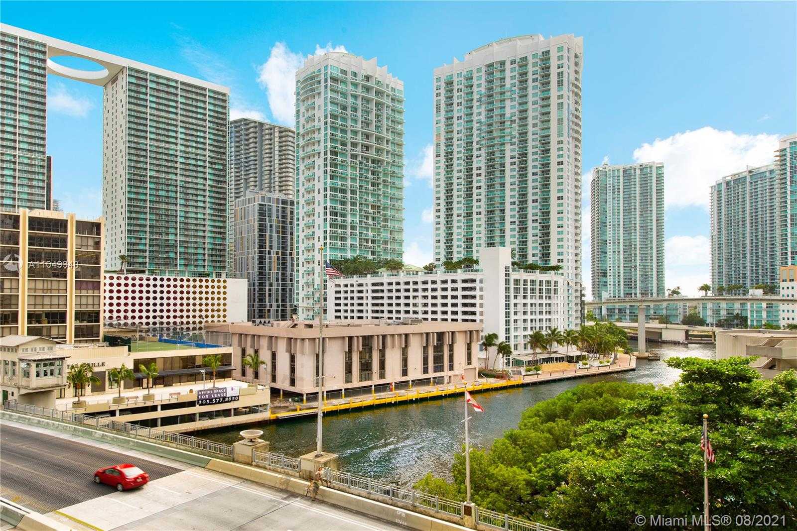 Small Image of 200 BISCAYNE BOULEVARD WAY #502, Miami Number 34