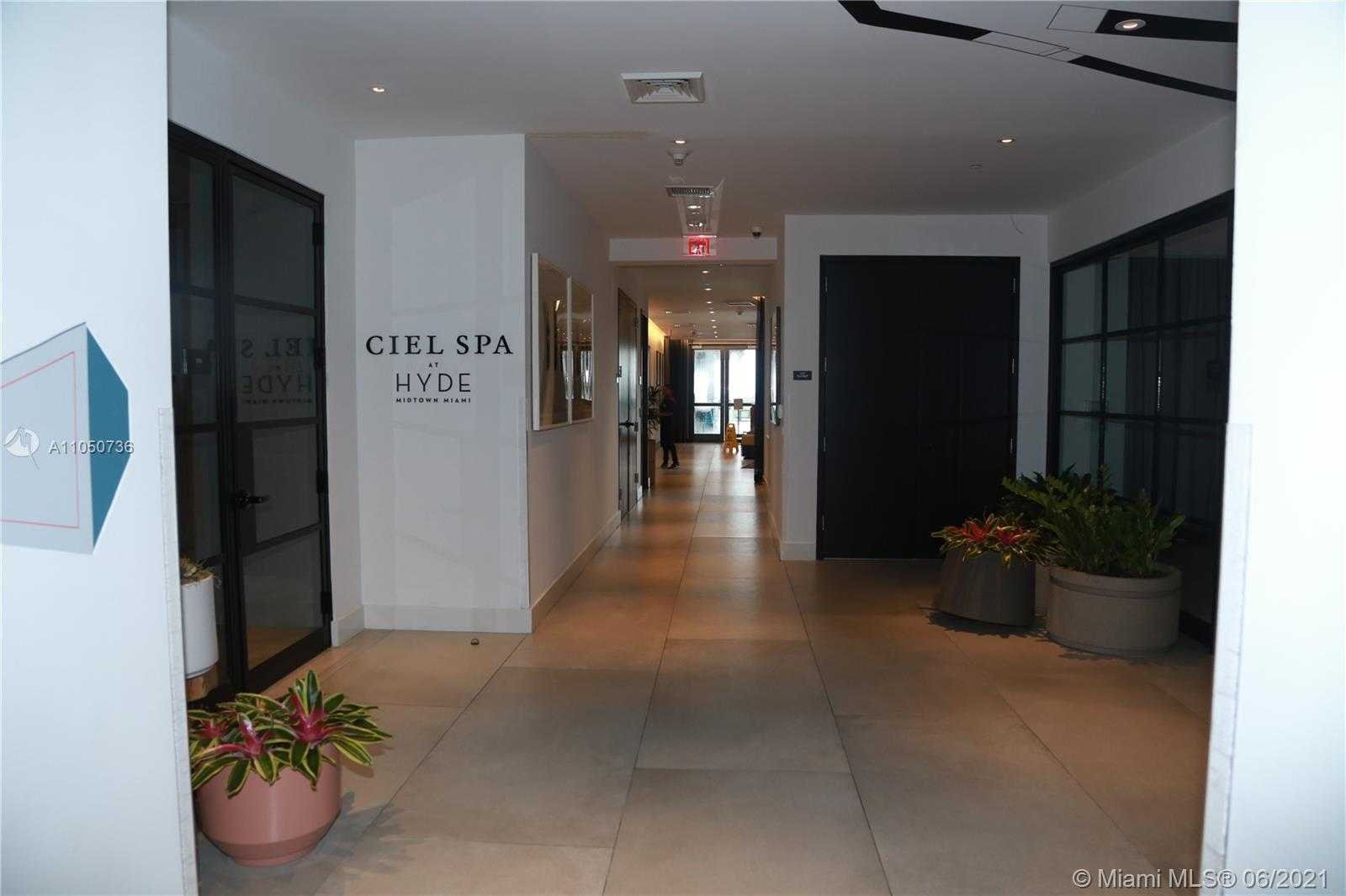 Small Image of 121 NORTH EAST 34TH ST #PH3211, Miami Number 40