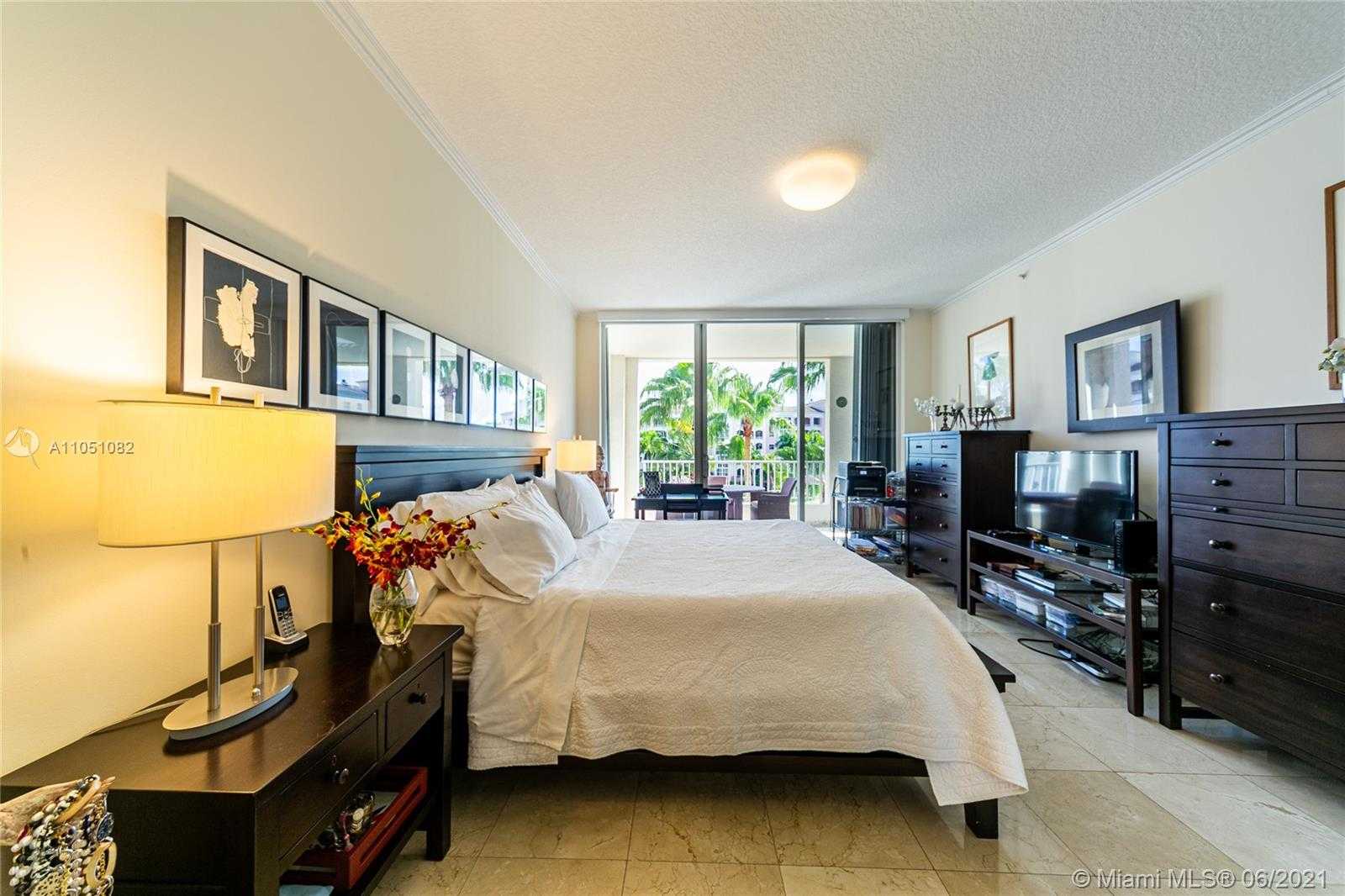 Small Image of 707 CRANDON BLVD #408, Key Biscayne Number 30