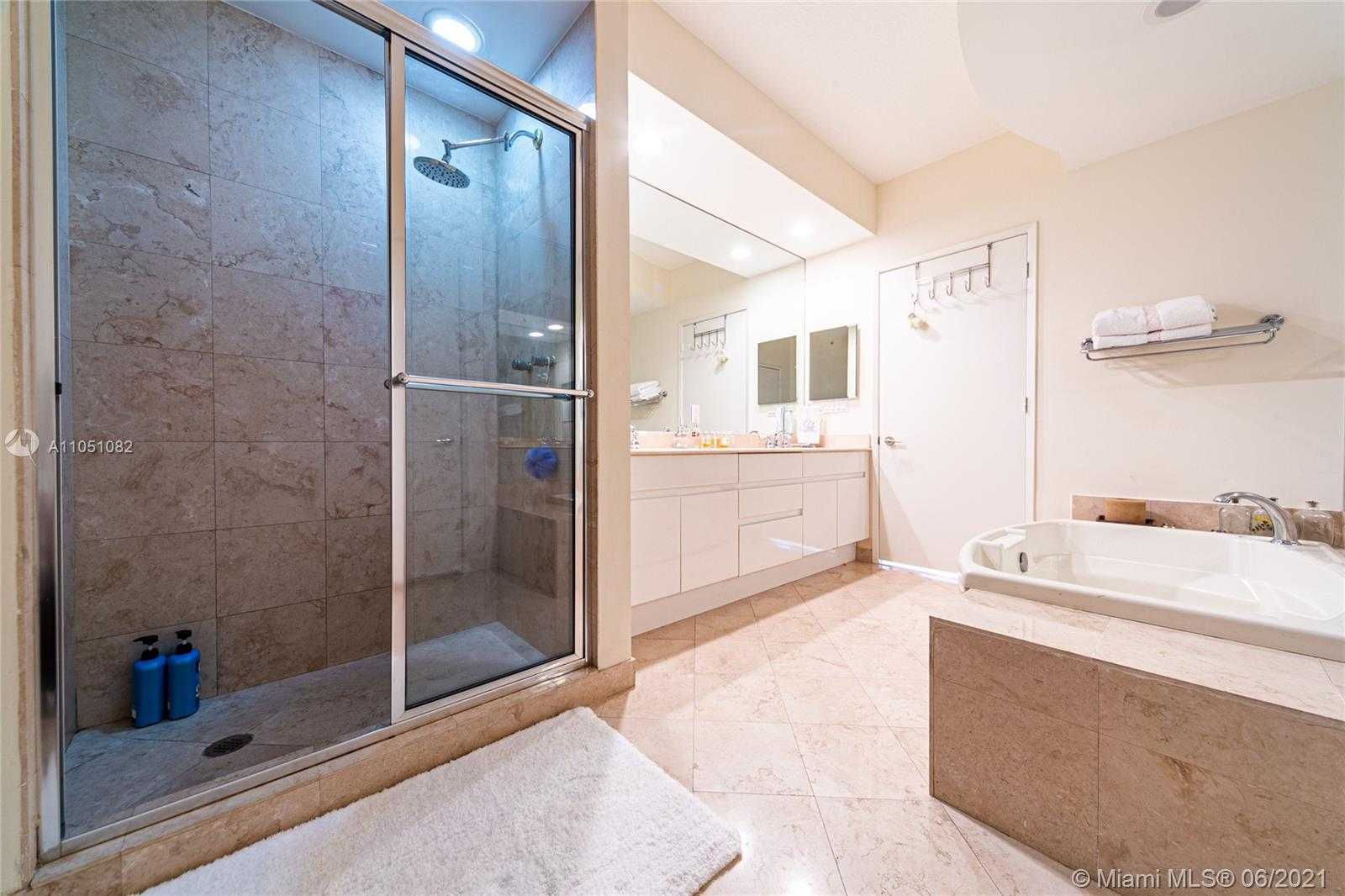 Small Image of 707 CRANDON BLVD #408, Key Biscayne Number 34
