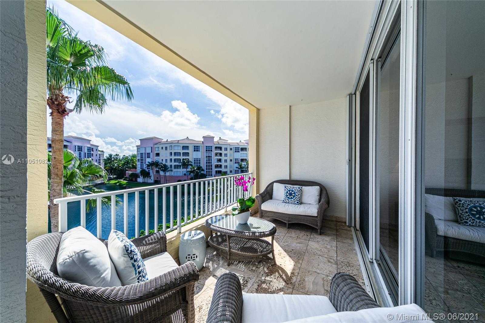 Small Image of 707 CRANDON BLVD #408, Key Biscayne Number 4