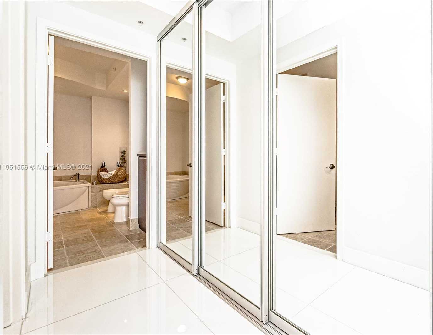 Small Image of 18201 COLLINS AVE #1906, Sunny Isles Beach Number 37