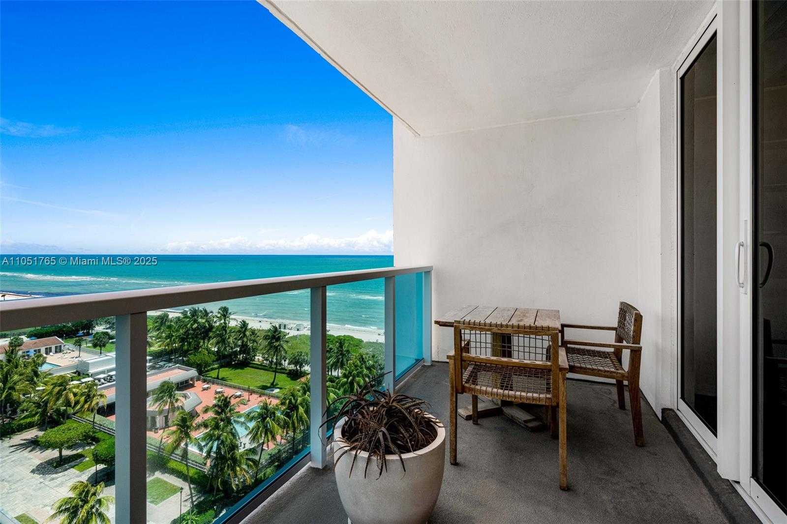 Small Image of 102 24TH ST #1115, Miami Beach Number 2