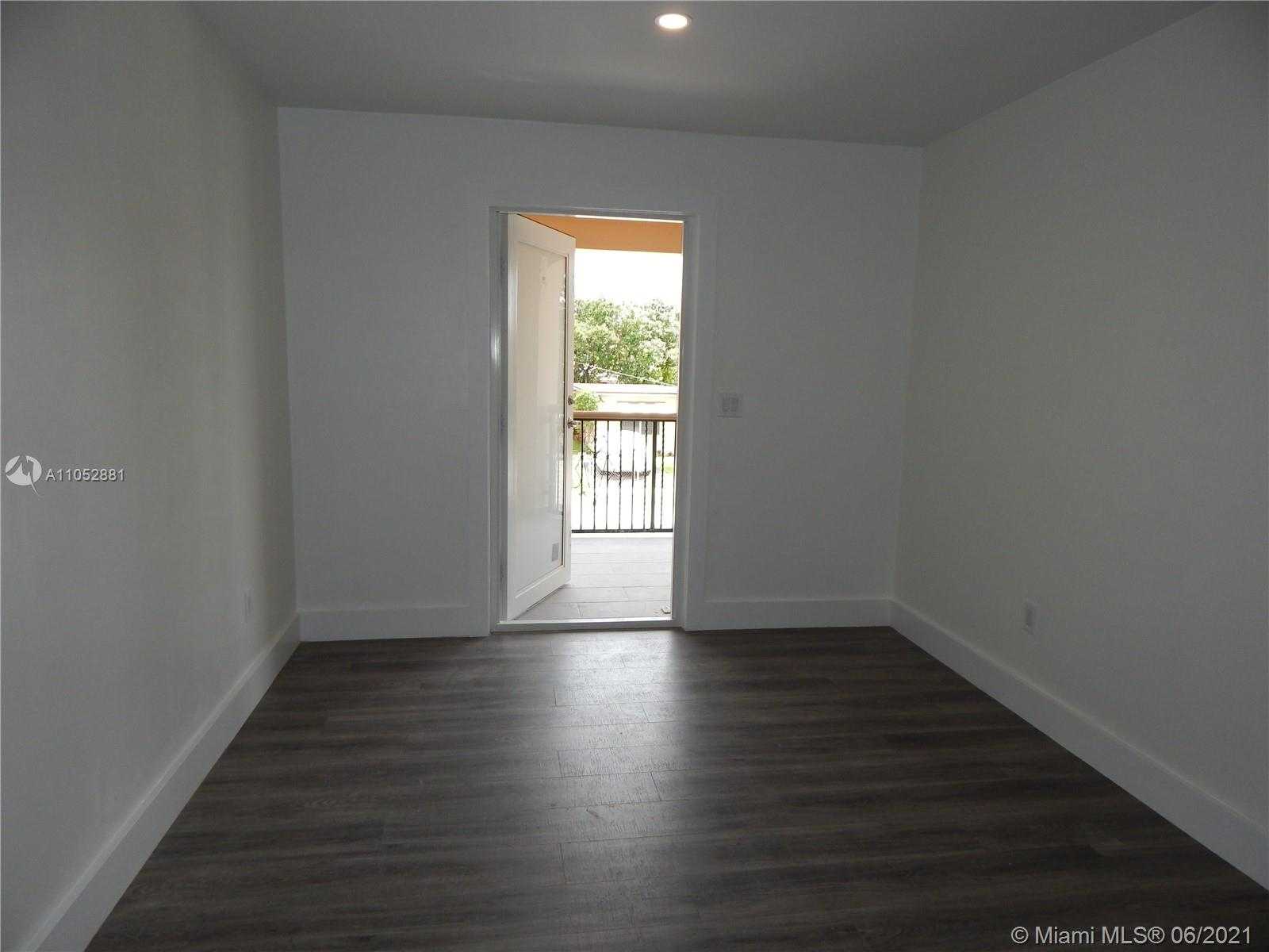 Small Image of 661 EAST 11TH PL, Hialeah Number 3