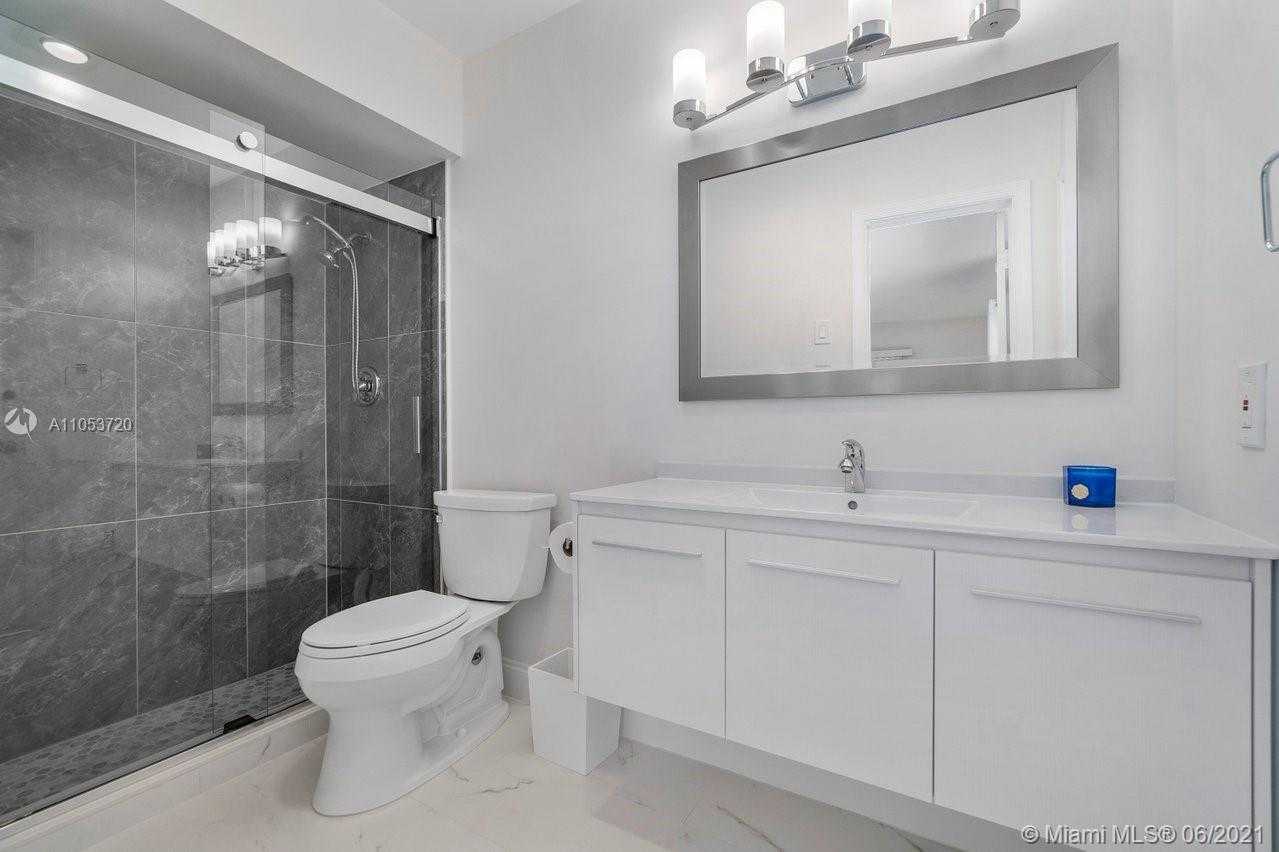 Small Image of 500 SILVER LN, Boca Raton Number 24