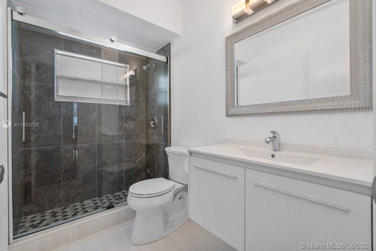 Small Image of 500 SILVER LN, Boca Raton Number 28