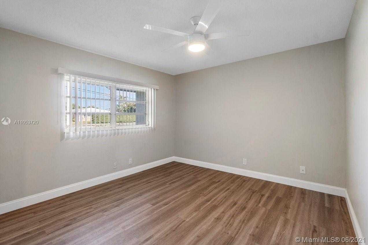 Small Image of 500 SILVER LN, Boca Raton Number 29