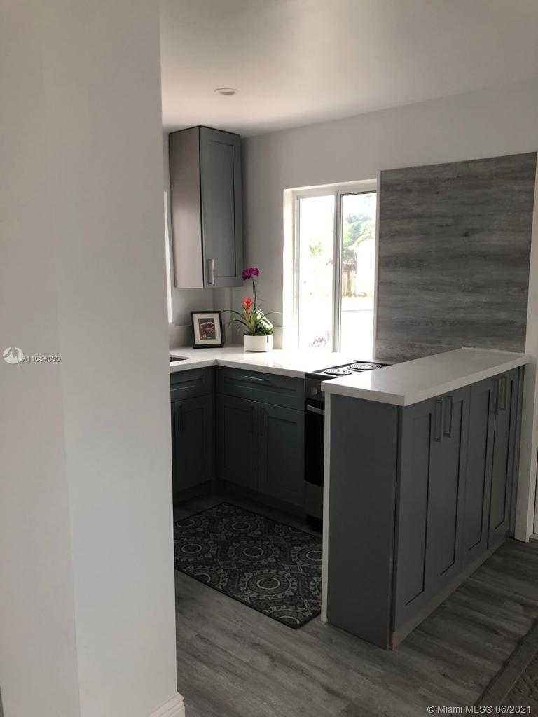 Small Image of 39 SOUTH EAST 12TH ST, Dania Beach Number 26