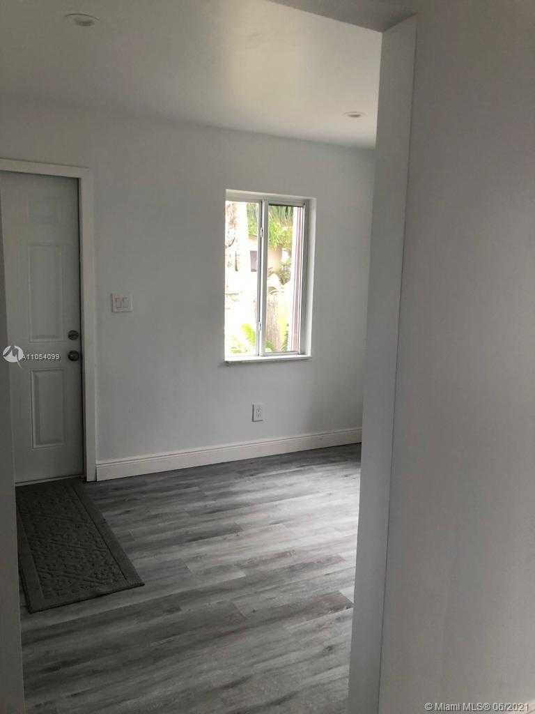 Small Image of 39 SOUTH EAST 12TH ST, Dania Beach Number 28