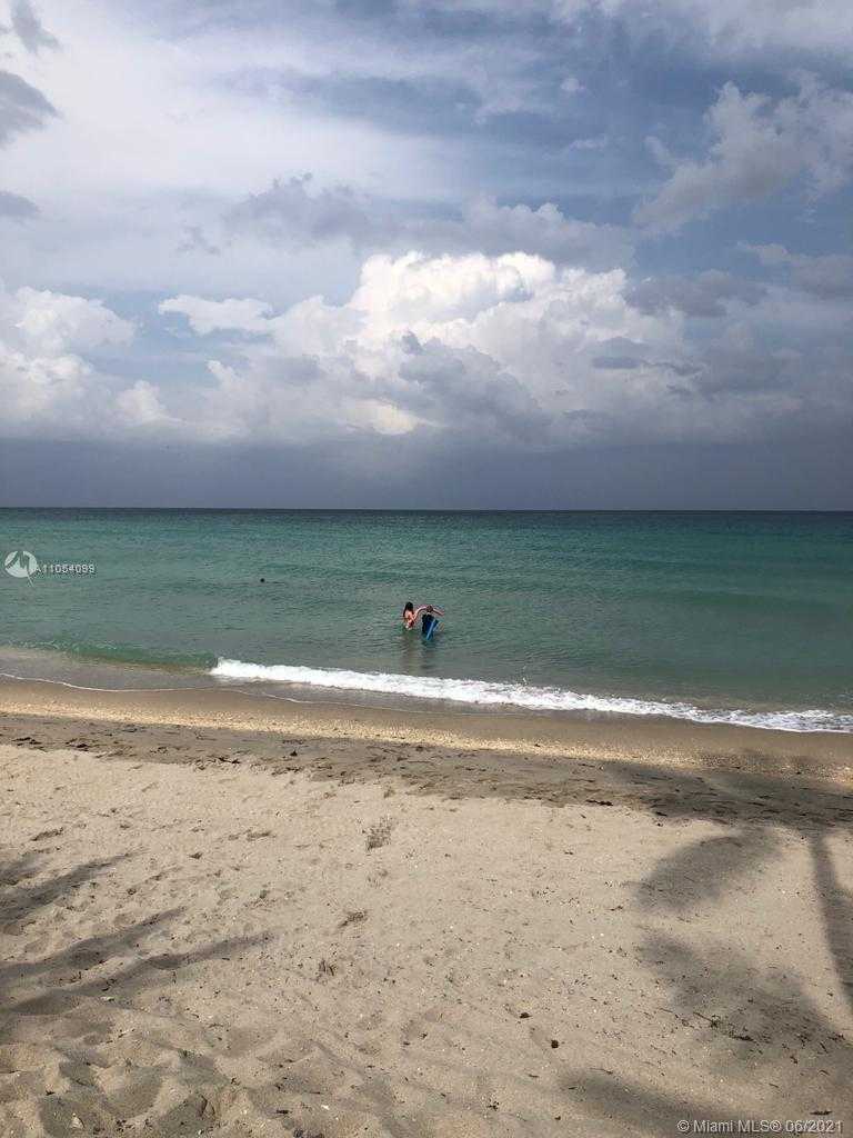 Small Image of 39 SOUTH EAST 12TH ST, Dania Beach Number 4