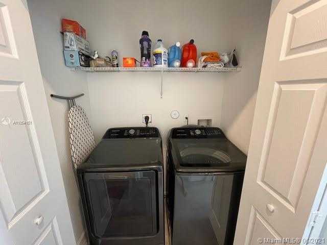 Small Image of 1524 SOUTH WEST 28TH ST #1524, Fort Lauderdale Number 20