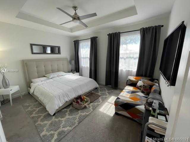 Small Image of 1524 SOUTH WEST 28TH ST #1524, Fort Lauderdale Number 9